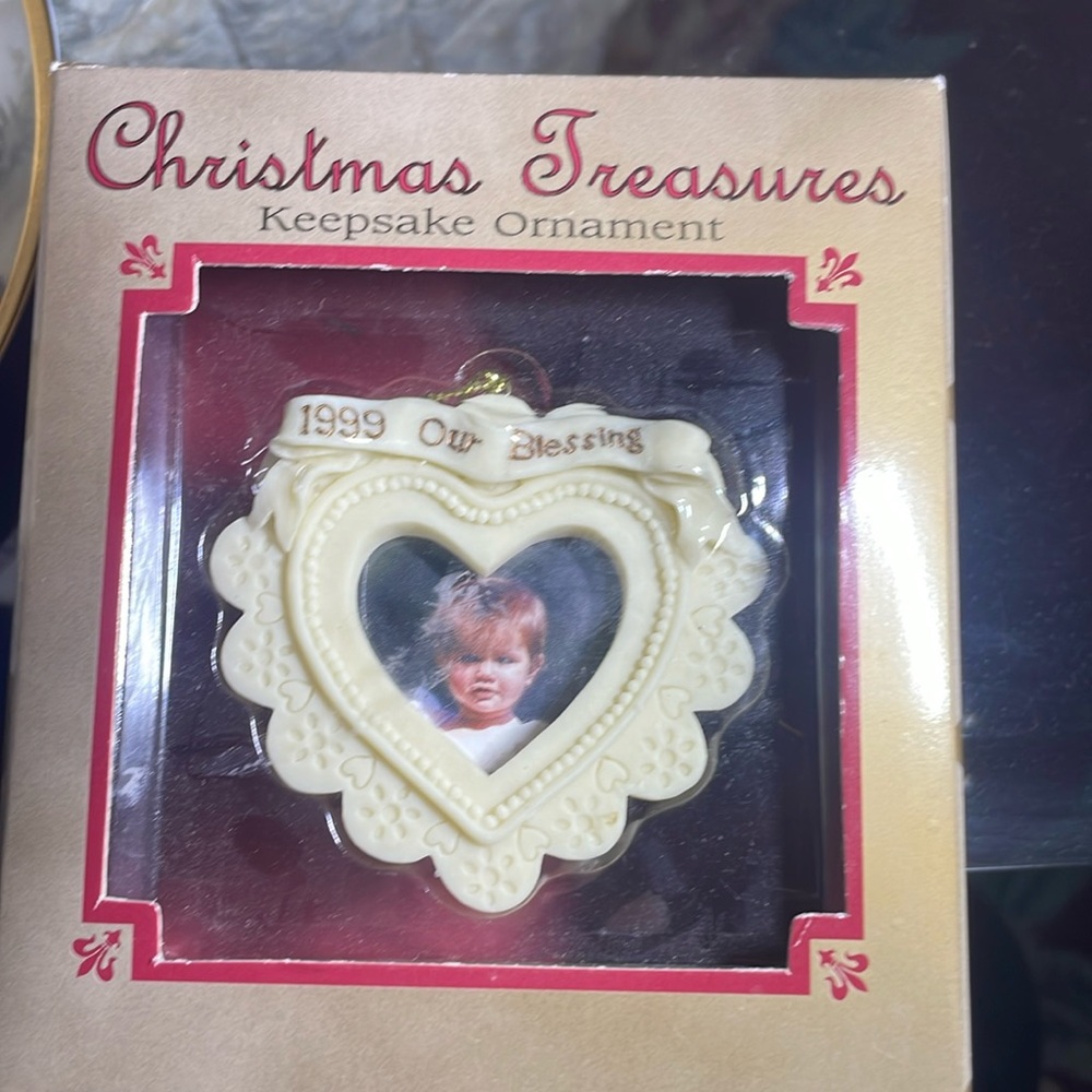 1999 Our blessings Christmas’s ornament